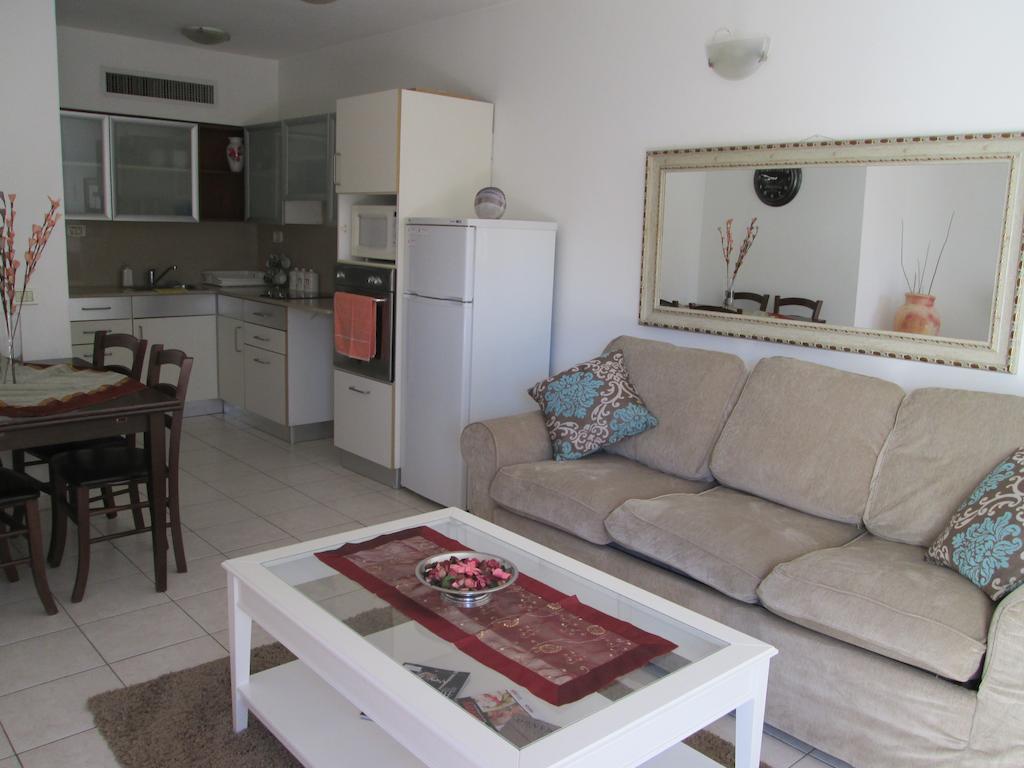 Michelle Suites Herzelia Pituach Quarto foto